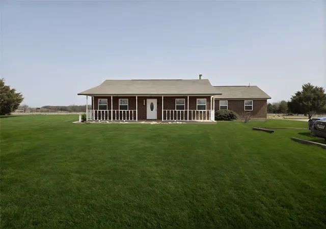 Photo 1 of Single family home for sale at 1001 N Atkins Dr, Celeste, TX 75423 | MLS# 20867237 | Listing updated on 2026-08-01