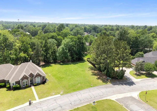 Photo 1 of Land for sale at 1000 Legend Ave, Bonham, TX 75418 | MLS# 20875360 | Listing updated on 2026-09-26
