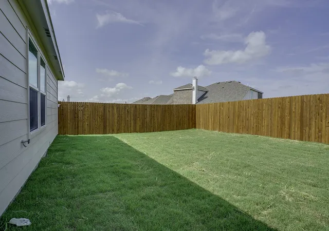 Photo 18 of Single family home for sale at 1617 Drasco Dr, Forney, TX 75126 | MLS# 20867512 | Listing updated on 2026-07-31