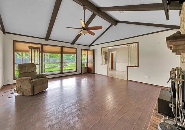 Photo 4 of Single family home for sale at 112 Hcr 2117, Whitney, TX 76692 | MLS# 20892976 | Listing updated on 2026-07-28