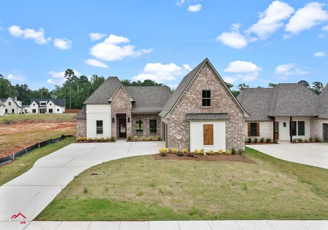 Photo 2 of Single family home for sale at 178 Creston Ln, Shreveport, LA 71106 | MLS# 20915852 | Listing updated on 2026-10-04