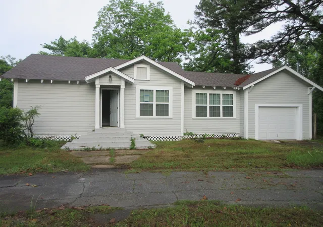 Photo 1 of Single family home for sale at 328 S Talton St, Minden, LA 71055 | MLS# 20915921 | Listing updated on 2026-09-09