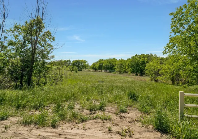 Photo 4 of Land for sale at 625 Savage Ln, Aledo, TX 76008 | MLS# 20913317 | Listing updated on 2026-09-16