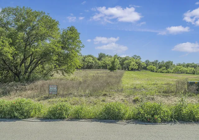 Photo 1 of Land for sale at 1053 Annabelles Ave, Weatherford, TX 76087 | MLS# 20914864 | Listing updated on 2026-09-10