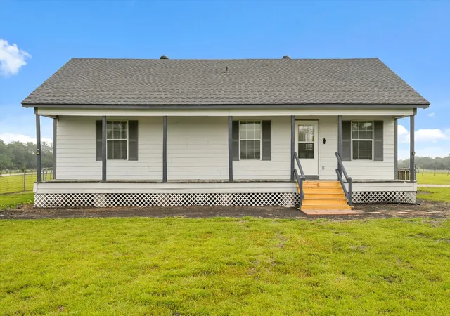 Photo 2 of Single family home for sale at 2099 County Road 655, Farmersville, TX 75442 | MLS# 20931607 | Listing updated on 2026-09-13