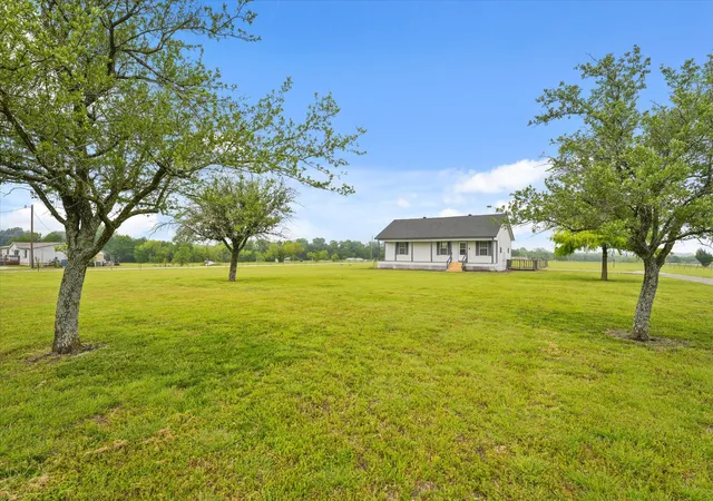Photo 4 of Single family home for sale at 2099 County Road 655, Farmersville, TX 75442 | MLS# 20931607 | Listing updated on 2026-09-13