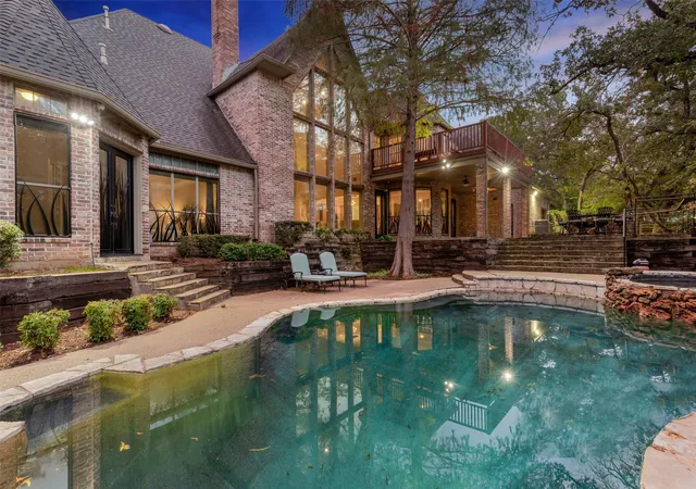 Photo 2 of Single family home for sale at 3206 Wintergreen Ter, Grapevine, TX 76051 | MLS# 20943073 | Listing updated on 2026-09-14