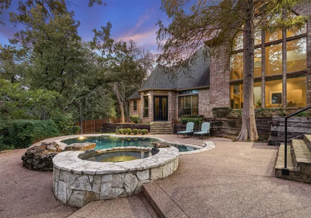 Photo 3 of Single family home for sale at 3206 Wintergreen Ter, Grapevine, TX 76051 | MLS# 20943073 | Listing updated on 2026-09-14