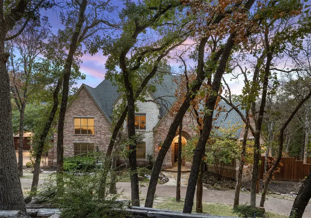 Photo 3 of Single family home for sale at 3206 Wintergreen Ter, Grapevine, TX 76051 | MLS# 20943073 | Listing updated on 2026-09-14
