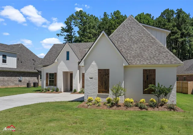 Photo 2 of Single family home for sale at 49 Turtle Creek Dr, Benton, LA 71006 | MLS# 20944839 | Listing updated on 2026-07-29