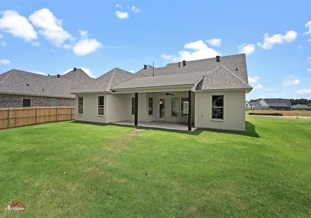 Photo 3 of Single family home for sale at 49 Turtle Creek Dr, Benton, LA 71006 | MLS# 20944839 | Listing updated on 2026-07-29