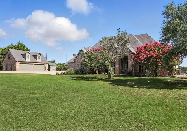 Photo 3 of Single family home for sale at 12886 Saint John Rd, Pilot Point, TX 76258 | MLS# 20959815 | Listing updated on 2026-09-08