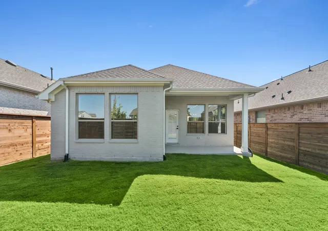 Photo 3 of Sale Pending at 1905 Hazel Lily Run, Mesquite, TX 75181 | MLS# 20960252 | Listing updated on 2026-09-10