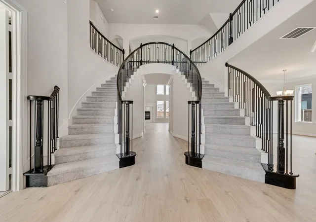 Photo 1 of Single family home for sale at 1706 Cedar Bluff Pkwy, Mansfield, TX 76063 | MLS# 20965548 | Listing updated on 2026-10-01