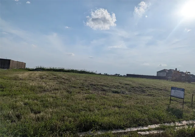 Photo 2 of Land for sale at 1129 Macgregor Ln, Gunter, TX 75058 | MLS# 20966539 | Listing updated on 2026-09-12