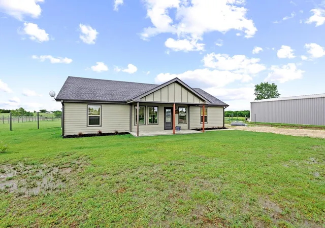 Photo 1 of Single family home for sale at 293 Private Road 36008, Honey Grove, TX 75446 | MLS# 20962350 | Listing updated on 2026-07-28