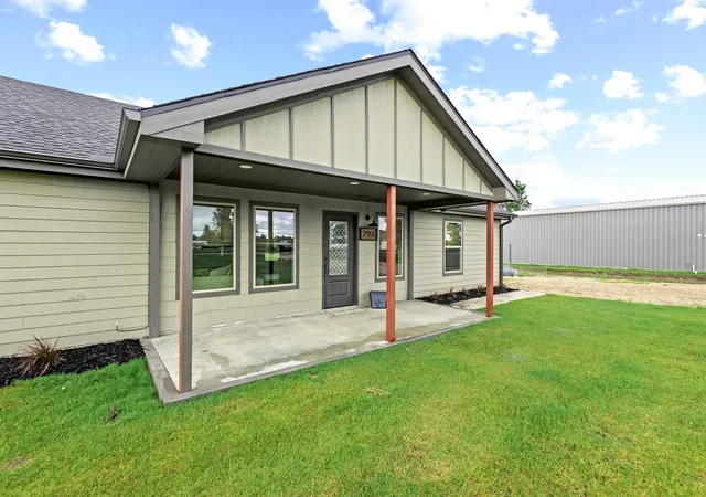 Photo 3 of Single family home for sale at 293 Private Road 36008, Honey Grove, TX 75446 | MLS# 20962350 | Listing updated on 2026-07-28
