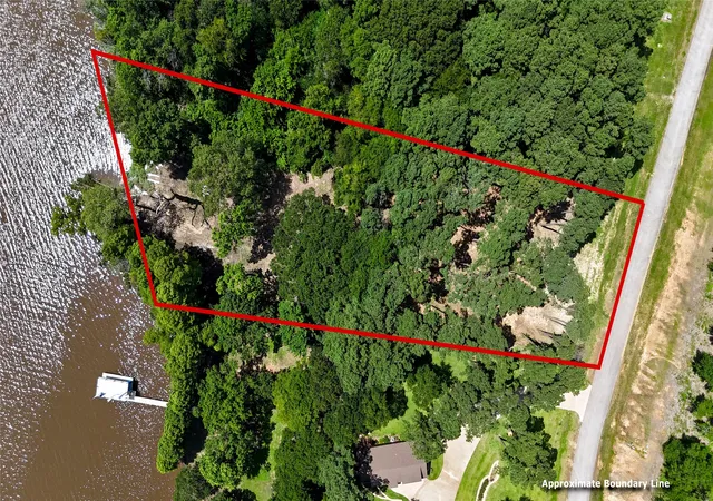 Photo 3 of Land for sale at Lot 340 Grand View Dr, Athens, TX 75752 | MLS# 20975093 | Listing updated on 2026-07-30