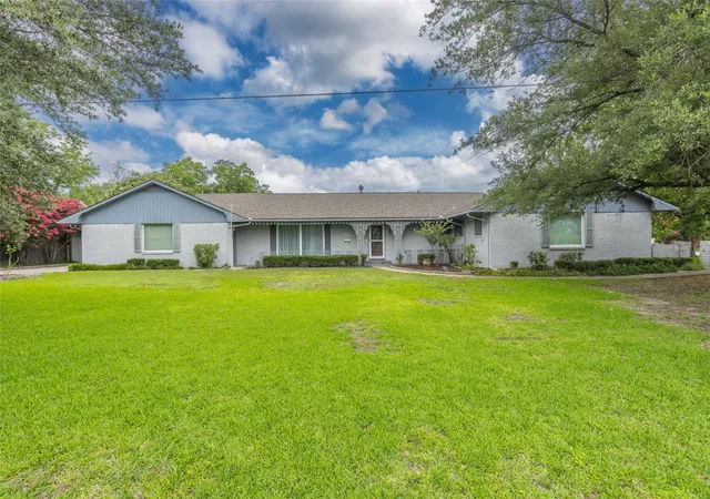 Photo 1 of Single family home for sale at 1302 Culver St, Commerce, TX 75428 | MLS# 20984899 | Listing updated on 2026-09-14