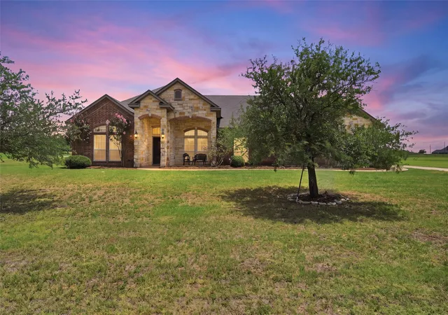 Photo 1 of Single family home for sale at 845 W County Line Rd E, West, TX 76691 | MLS# 20992246 | Listing updated on 2026-07-31