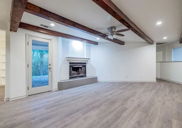 Photo 4 of Single family home for sale at 598 Stagecoach Trl, Denison, TX 75021 | MLS# 20993308 | Listing updated on 2026-07-30