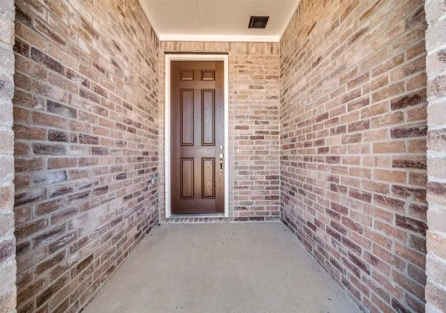 Photo 3 of Single family home for sale at 4109 Buffalo Grass Trl, Crandall, TX 75114 | MLS# 20996686 | Listing updated on 2026-09-11