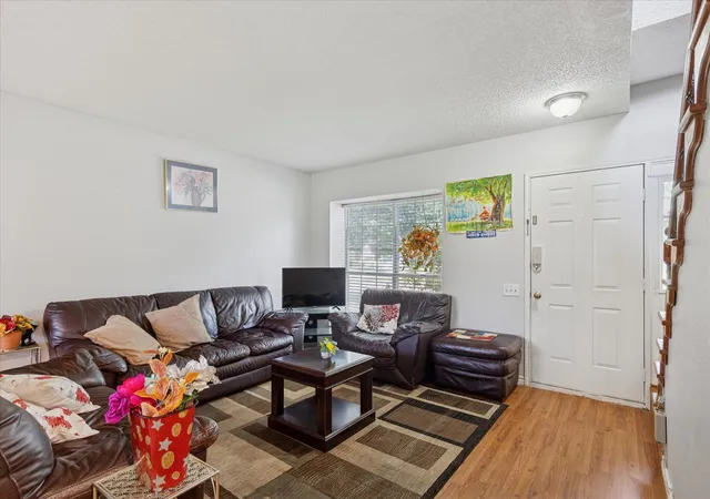 Photo 4 of Single family home for sale at 2528 Creekwood Ln, Fort Worth, TX 76123 | MLS# 20995962 | Listing updated on 2026-07-30