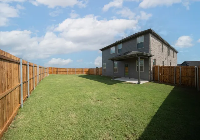 Photo 2 of Single family home for sale at 3426 Hillingdon Rd, Anna, TX 75409 | MLS# 20998125 | Listing updated on 2026-09-13