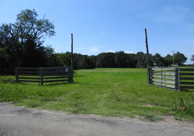 Photo 3 of Land for sale at 1191 County Road 2515, Bonham, TX 75418 | MLS# 21000220 | Listing updated on 2026-09-14