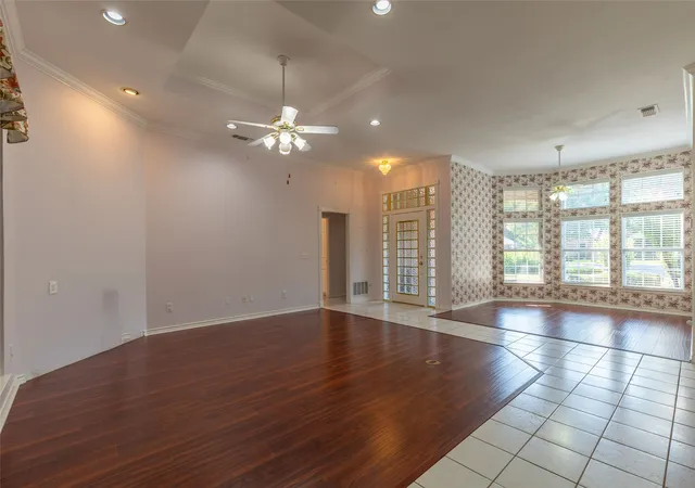 Photo 3 of Sale Pending at 8925 Green Leaves Dr, Granbury, TX 76049 | MLS# 21006655 | Listing updated on 2026-09-12