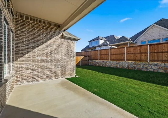 Photo 3 of Single family home for sale at 461 Shadowfax Dr, Aledo, TX 76008 | MLS# 20936656 | Listing updated on 2026-10-02