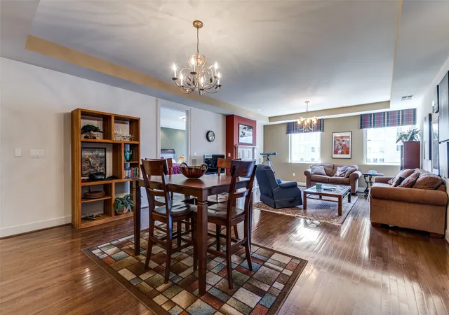Photo 3 of Condo for sale at 1505 Elm St #1401, Dallas, TX 75201 | MLS# 21014150 | Listing updated on 2026-07-29