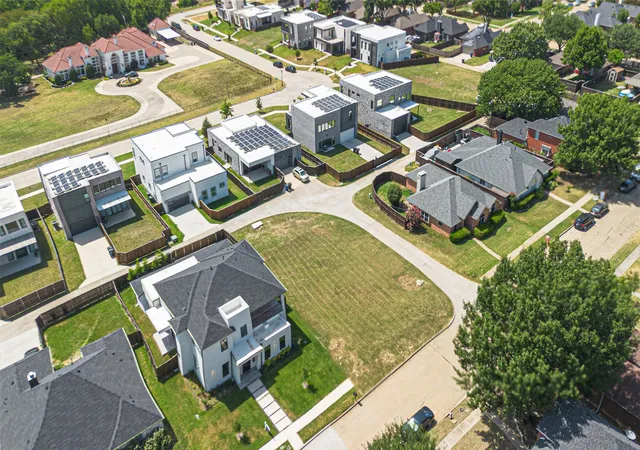 Photo 1 of Land for sale at 9749 Williford Trl, Frisco, TX 75033 | MLS# 21015170 | Listing updated on 2026-09-15