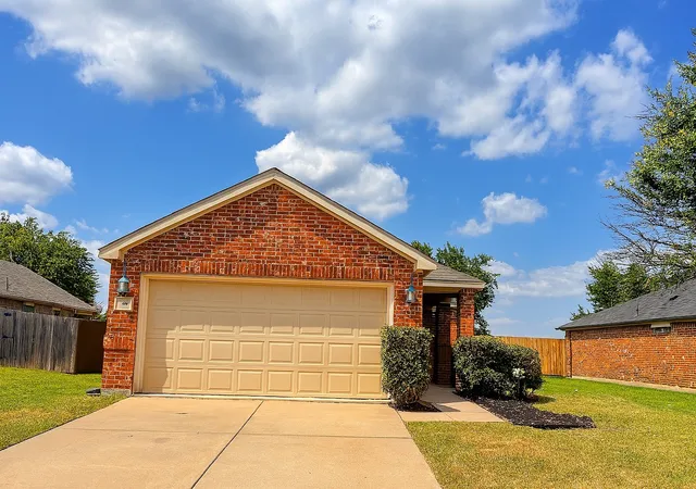 Photo 1 of Single family home for sale at 117 Indian Crk, Anna, TX 75409 | MLS# 21026177 | Listing updated on 2026-07-29