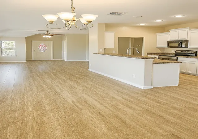 Photo 3 of Single family home for sale at 117 Indian Crk, Anna, TX 75409 | MLS# 21026177 | Listing updated on 2026-07-29