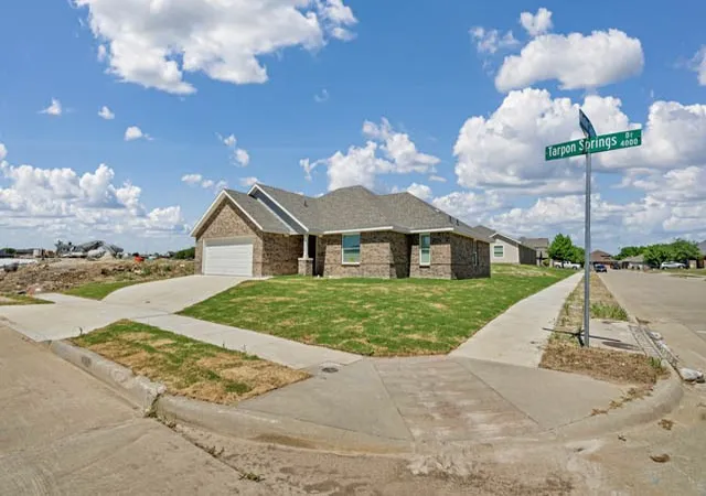 Photo 2 of Single family home for sale at 4036 Tarpon Springs Dr, Fort Worth, TX 76123 | MLS# 21029744 | Listing updated on 2026-08-02