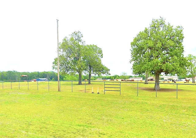 Photo 3 of Land for sale at Tbd Us 377 Br, Whitesboro, TX 76273 | MLS# 21031795 | Listing updated on 2026-09-10