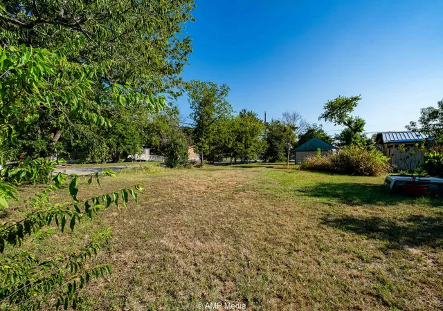Photo 3 of Sale Pending at 508 Hackberry St, Brownwood, TX 76801 | MLS# 21032410 | Listing updated on 2026-09-14