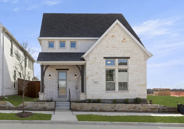 Photo 1 of Single family home for sale at 613 Wicklow, Celina, TX 75009 | MLS# 21033915 | Listing updated on 2026-10-05