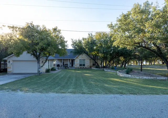 Photo 3 of Single family home for sale at 11240 County Road 454, Brownwood, TX 76801 | MLS# 21037225 | Listing updated on 2026-09-13