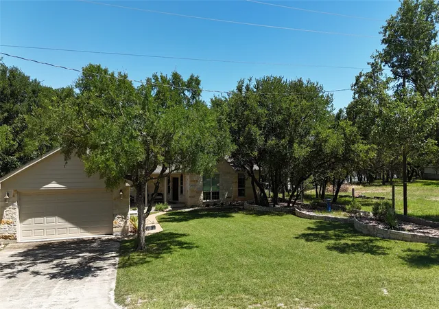 Photo 3 of Single family home for sale at 11240 County Road 454, Brownwood, TX 76801 | MLS# 21037225 | Listing updated on 2026-09-13
