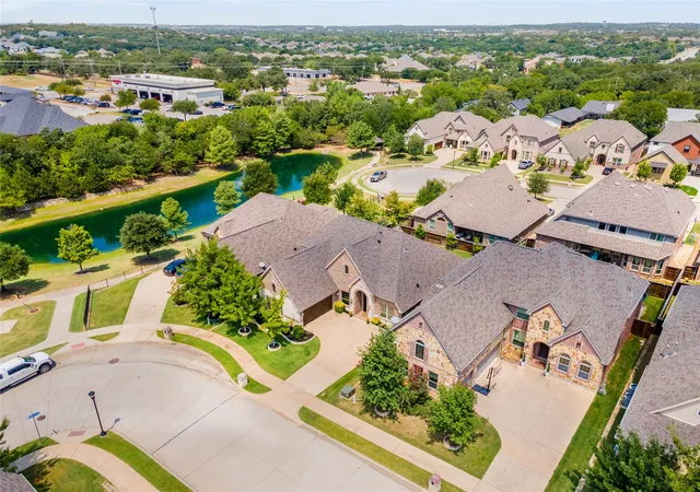 Photo 3 of Single family home for sale at 1112 Rhett Dr, Colleyville, TX 76034 | MLS# 21036653 | Listing updated on 2026-10-01