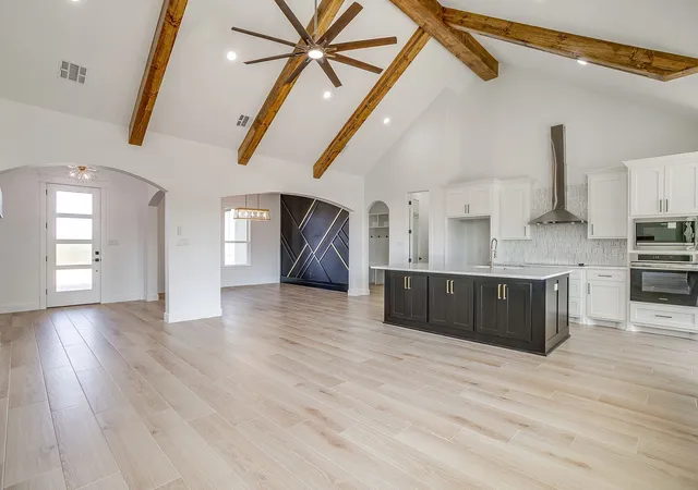 Photo 2 of Single family home for sale at 240 Latigo Way, Weatherford, TX 76088 | MLS# 21032037 | Listing updated on 2026-09-10
