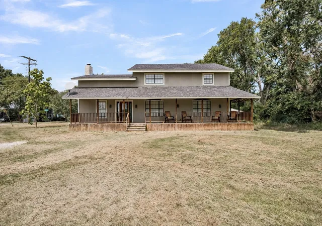 Photo 3 of Sale Pending at 608 White Oak, Dodd City, TX 75438 | MLS# 21039432 | Listing updated on 2026-09-11