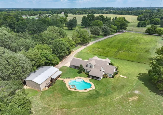 Photo 2 of Sale Pending at 147 County Road 4230, Winnsboro, TX 75494 | MLS# 21041713 | Listing updated on 2026-07-29