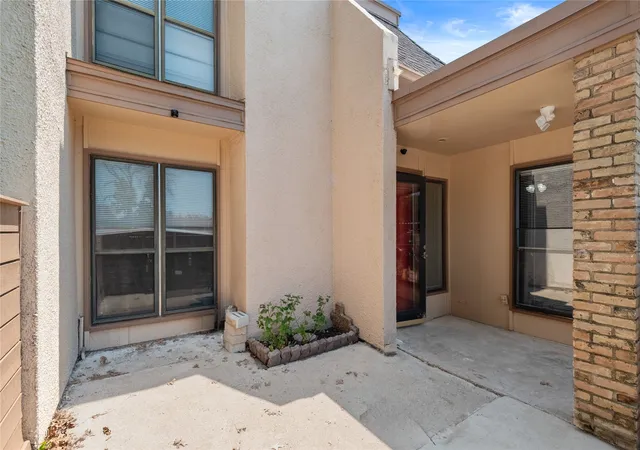 Photo 2 of Townhouse for sale at 3121 Park Ln #1145, Dallas, TX 75220 | MLS# 21043434 | Listing updated on 2026-09-15
