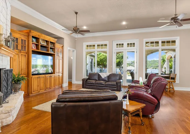 Photo 2 of Sale Pending at 1206 E Baja Ct, Granbury, TX 76048 | MLS# 21055163 | Listing updated on 2026-09-14