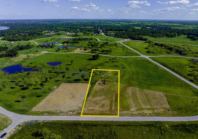 Photo 1 of Land for sale at Lot 65 Richland Park, Corsicana, TX 75109 | MLS# 21041069 | Listing updated on 2026-09-15