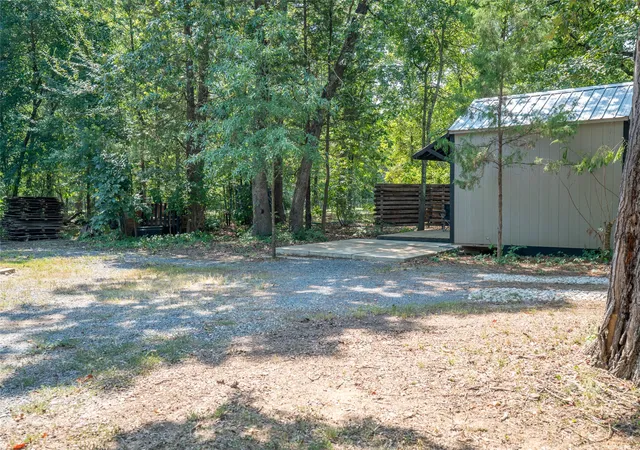 Photo 4 of Single family home for sale at 121 Cr 2201, Hooks, TX 75561 | MLS# 21056890 | Listing updated on 2026-09-11