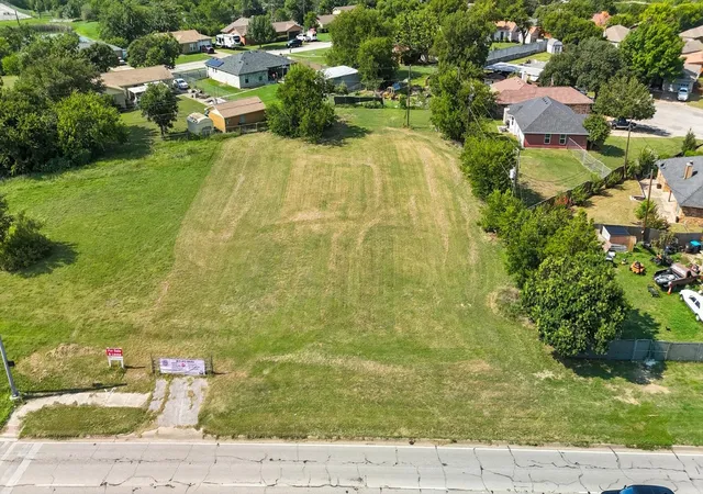 Photo 1 of Land for sale at 5295 Boat Club Rd, Fort Worth, TX 76135 | MLS# 21056694 | Listing updated on 2026-09-11